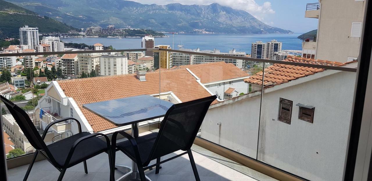 Hotel Pierina Budva Exterior photo